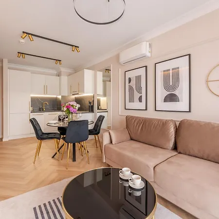 Apartament Marina Elegance Kołłątaja 7a- By Perłowa Przystań Rent Kołobrzeg