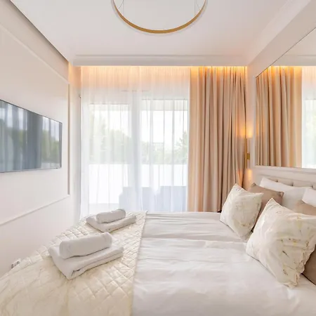 Apartament Marina Elegance Kołłątaja 7a- By Perłowa Przystań Rent Kołobrzeg