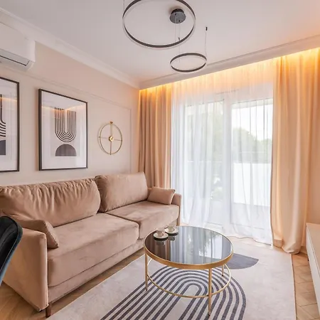 Marina Elegance Kołłątaja 7a- By Perłowa Przystań Rent