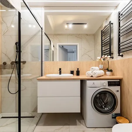 Apartament Marina Elegance Kołłątaja 7a- By Perłowa Przystań Rent