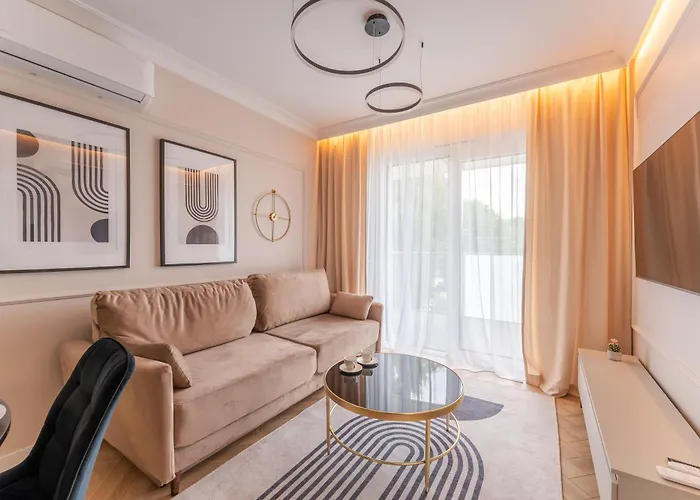 Marina Elegance Kołłątaja 7a- By Perłowa Przystań Rent